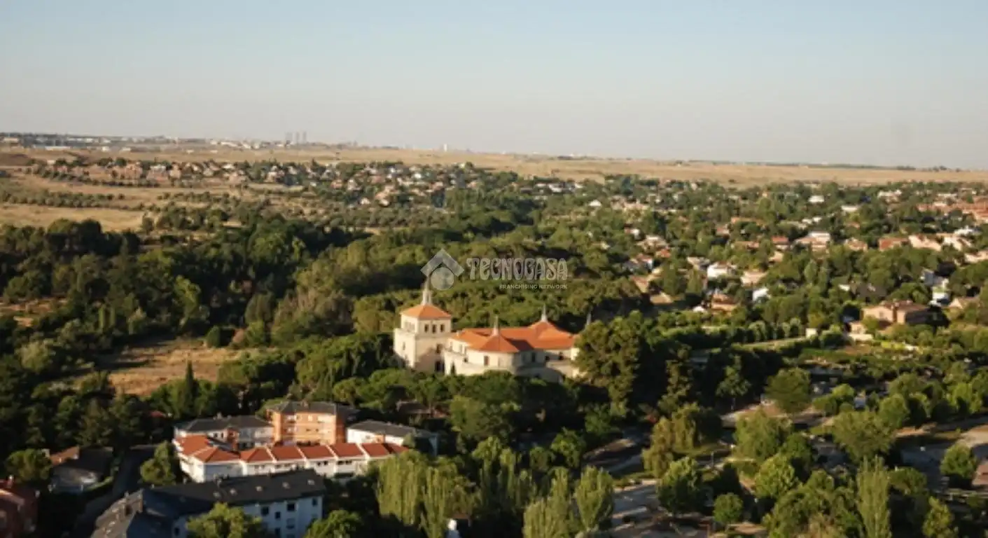 Vista exterior de Piso en venta en Alcorcón
