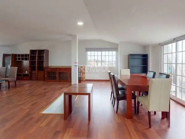 Sala de estar de Dúplex en venta en Redondela con Calefacción, Terraza y Trastero