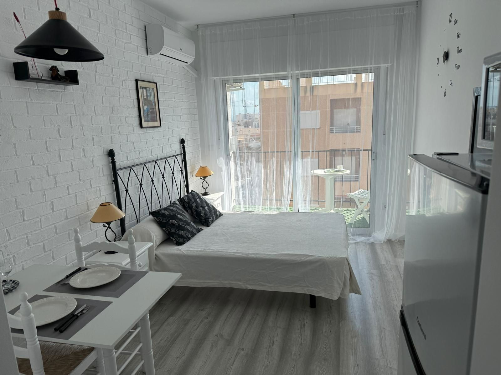 Bedroom of Study for sale in Torrevieja  with Furnished