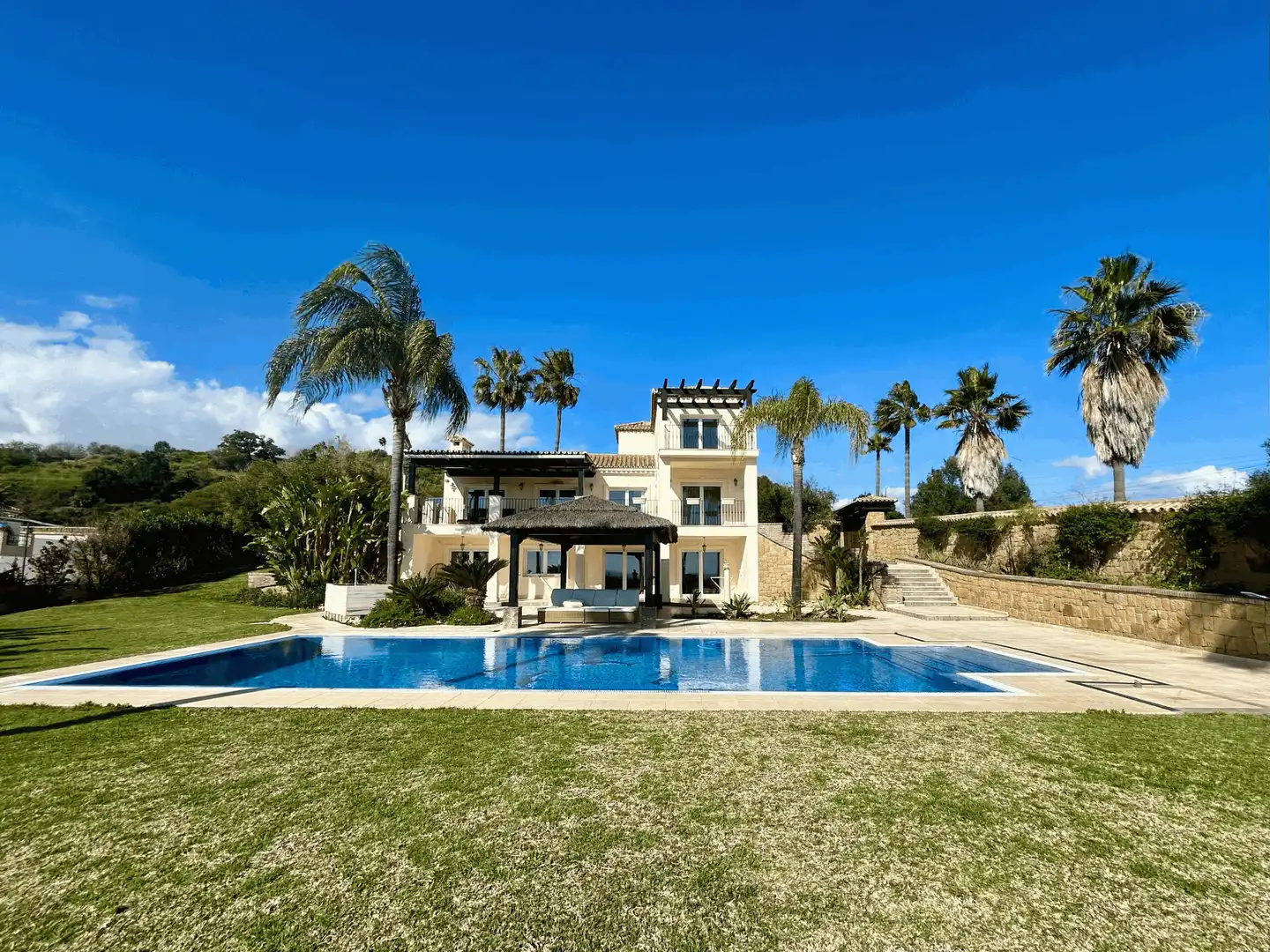 Casa amb piscina en venda a Selwo, imagen 6