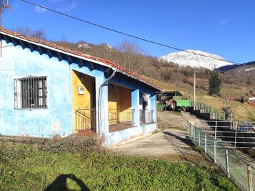 Haus zum Verkauf in Lugar Salcedo