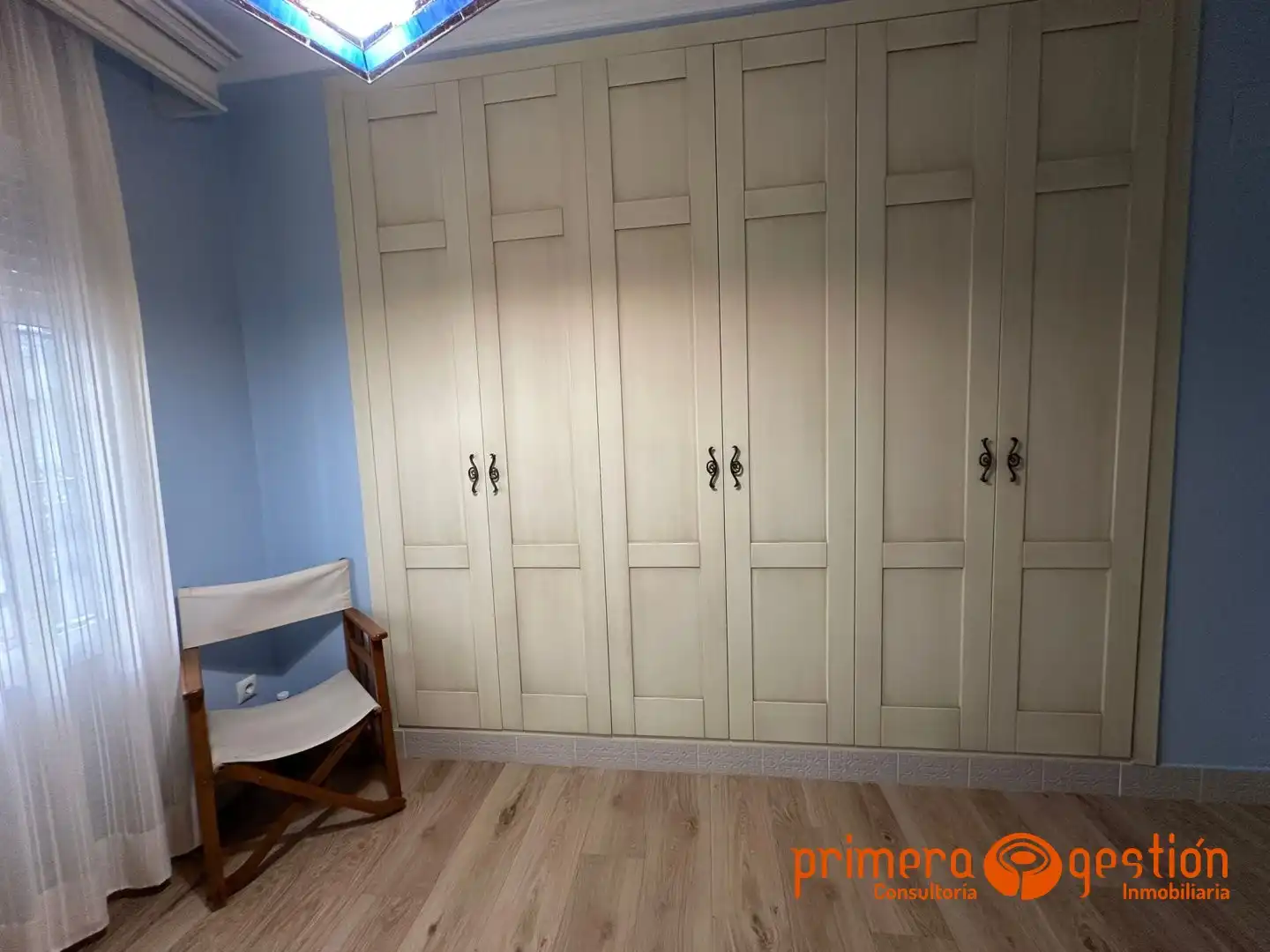 Habitación de Piso en venta en Lora del Río con Aire acondicionado, Calefacción y Trastero