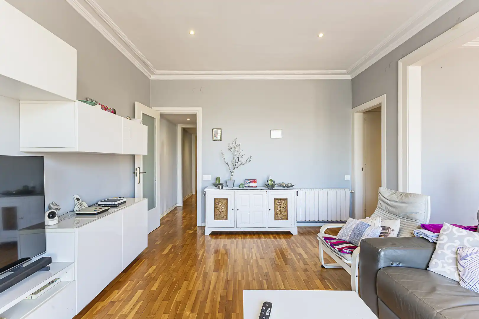 Wohnzimmer von Dachboden zum Verkauf in Barcelona mit Klimaanlage, Heizung und Parkett