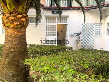 Pis amb jardí en venda a Ciudad Lineal