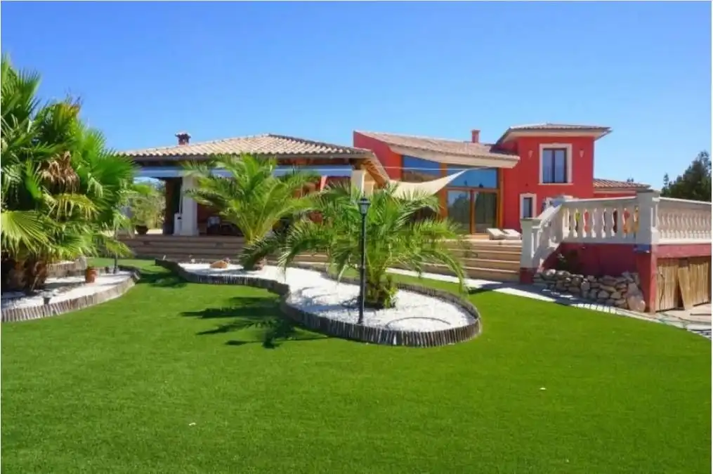 Casa o xalet en venda a Es Garrovers