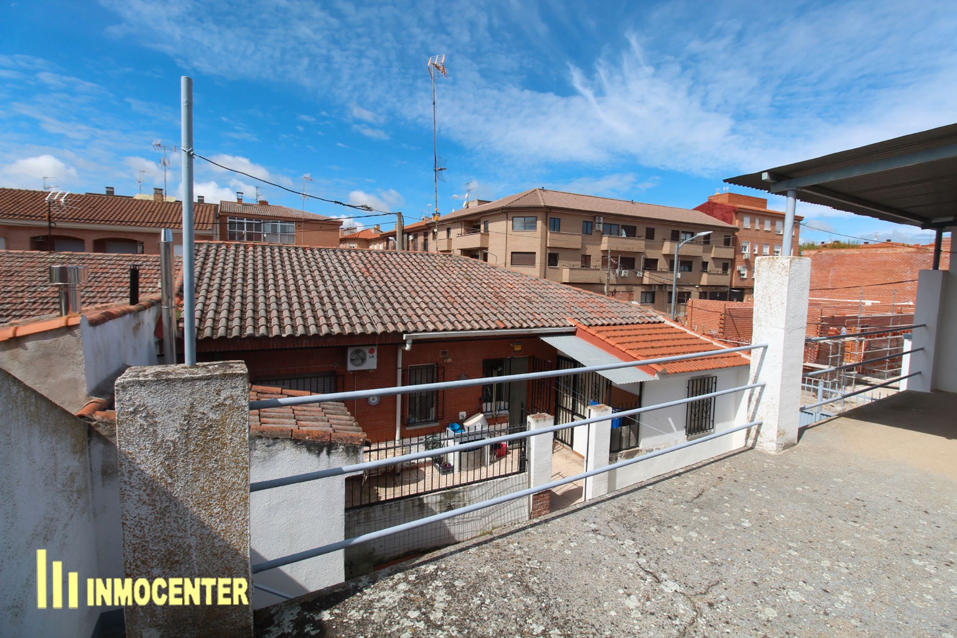 Exterior view of Houses for sale in Fuensalida  with Air Conditioner, Heating and Terrace