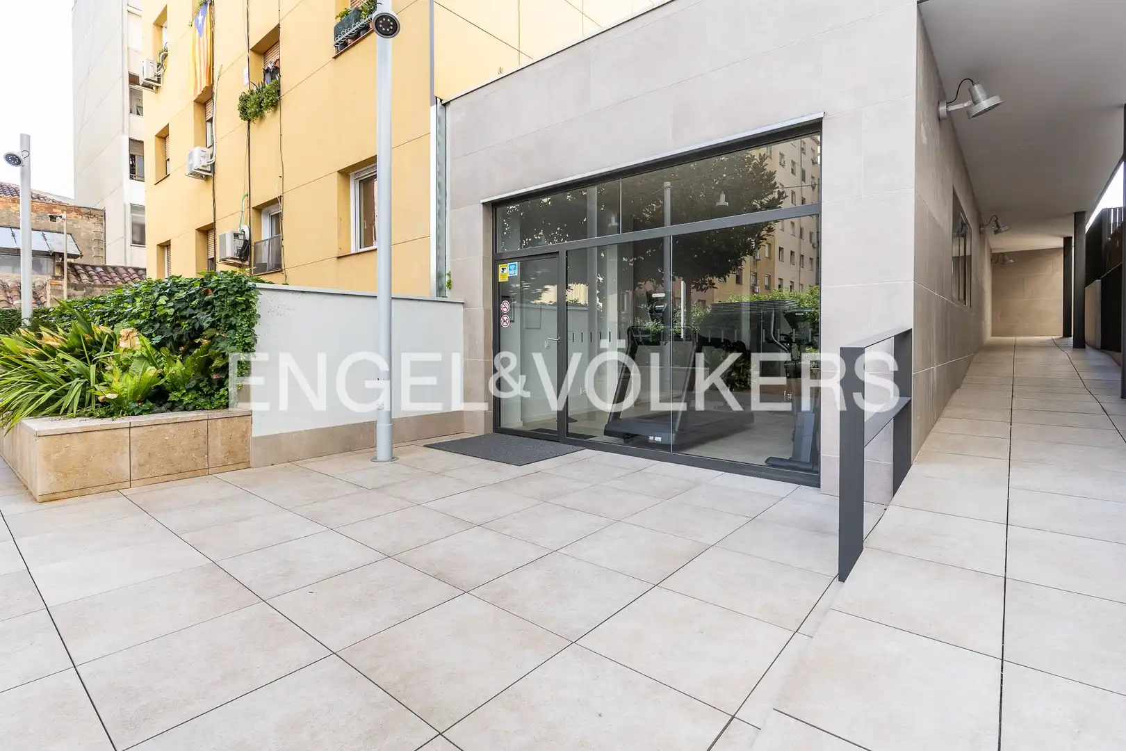 Exterior view of Flat for sale in Sant Martí