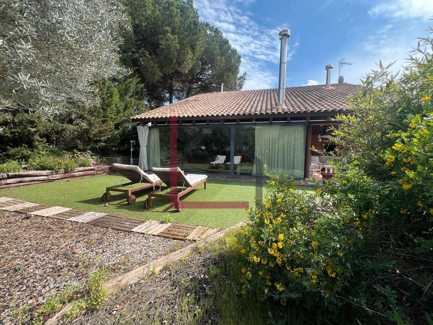 Garden of House or chalet to rent in Vacarisses  with Air Conditioner, Heating and Private garden