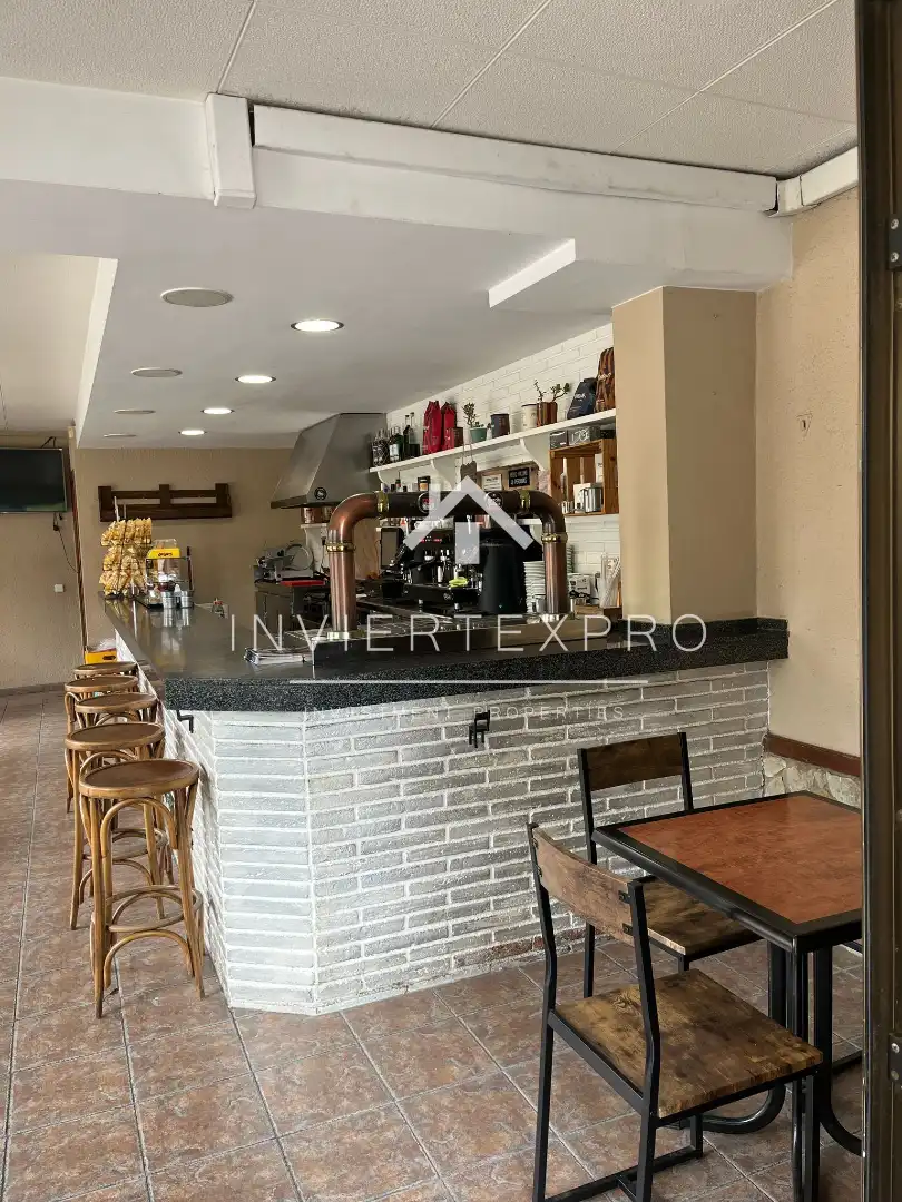 Business premises for transfer in Carrer de la Unió, imagen 4
