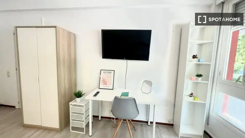 Schlafzimmer von Wohnung zur untervermieten in Barcelona mit Klimaanlage und Terrasse