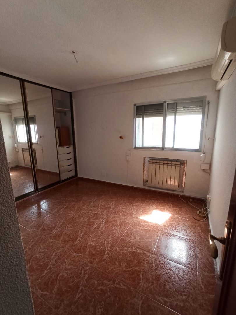 Bedroom of Flat for sale in Leganés  with Air Conditioner, Heating and Terrace