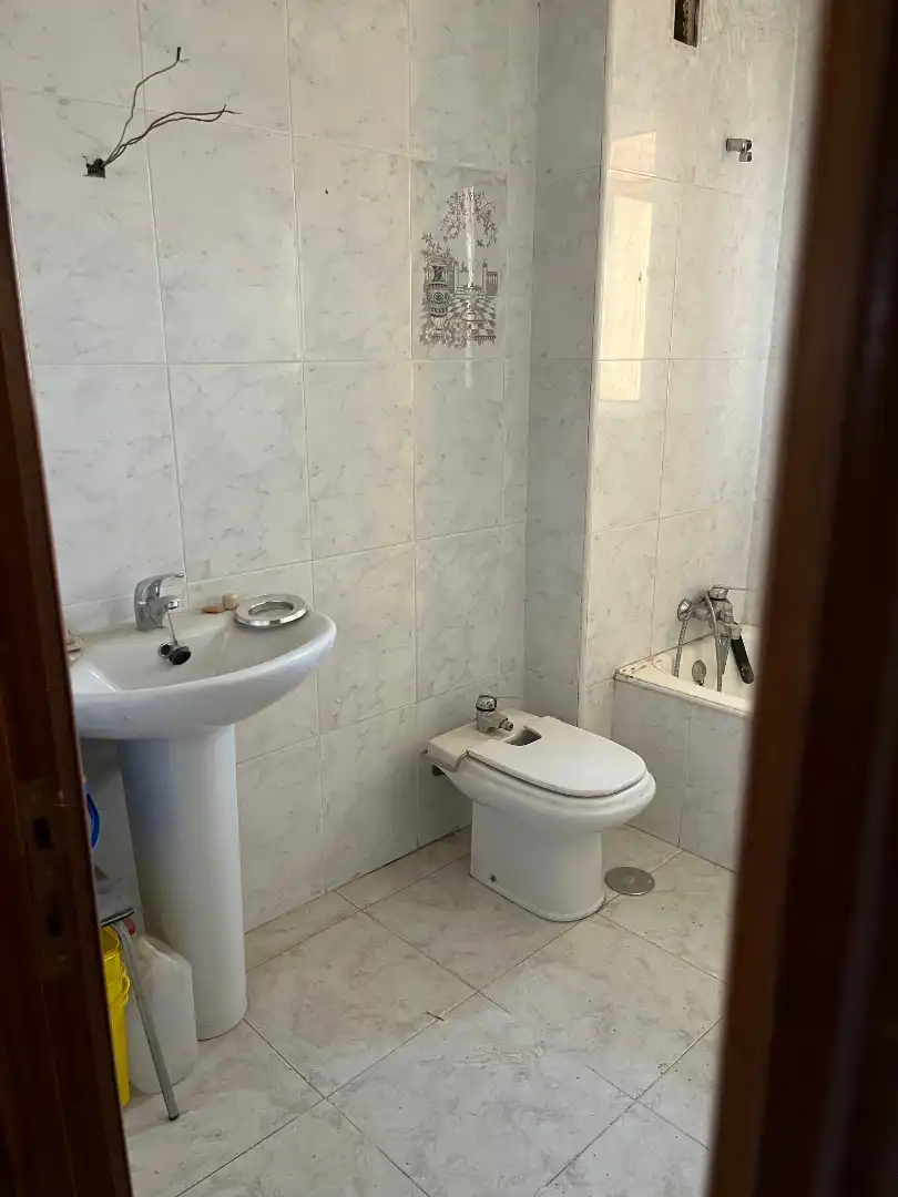 Baño de Piso en venta en Zamora Capital  con Calefacción, Parquet y Balcón