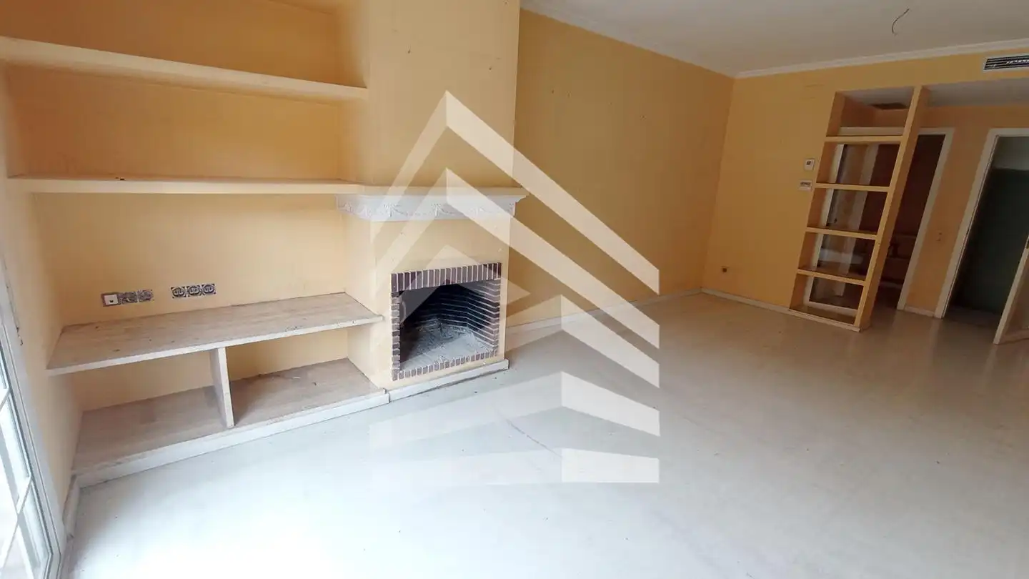 Casa o xalet en venda en El Prat de Llobregat amb Terrassa i Balcó