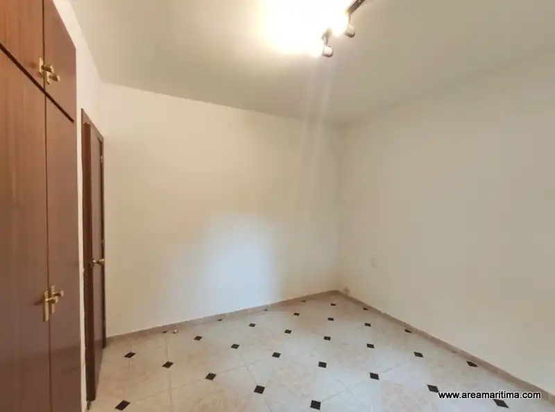Houses for rent in Calle Murcia, Serra
