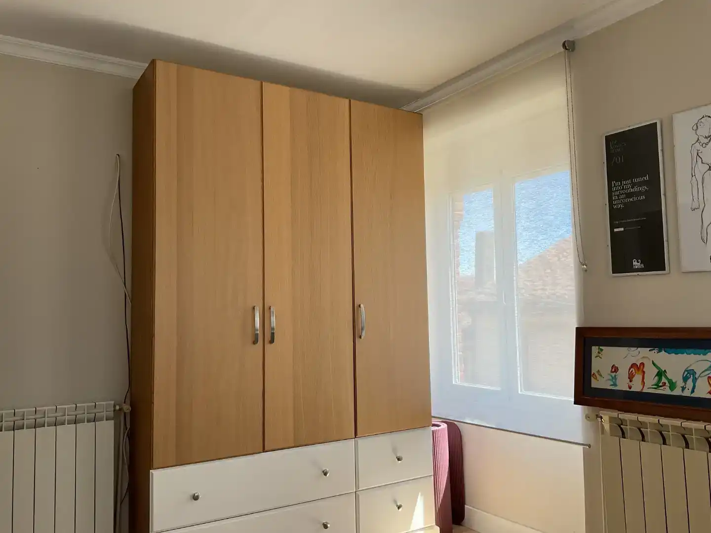Dormitori de Casa adosada en venda en Villaturiel amb Balcó