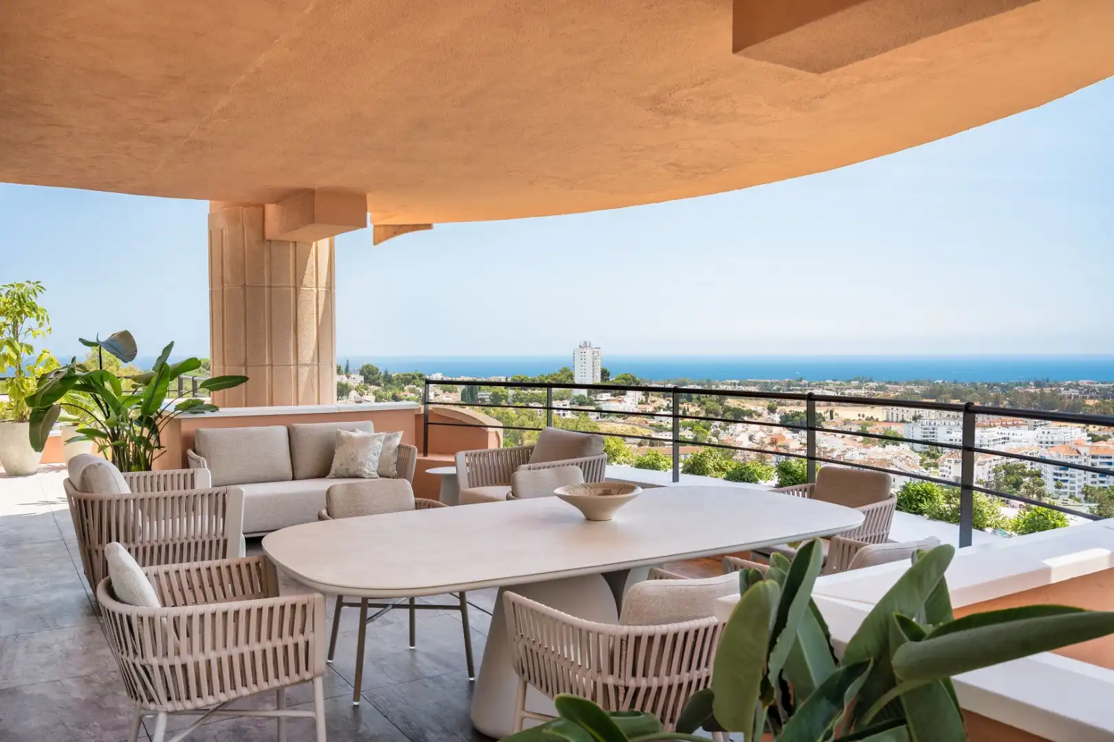 Appartement compact avec piscine à vendre à Nueva Andalucía, imagen 2