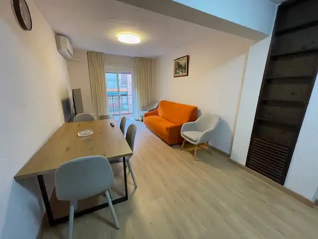 Wohnzimmer von Wohnung zur Miete in El Campello mit Klimaanlage, Terrasse und Möbliert