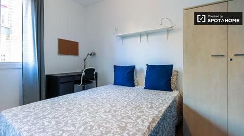 Foto 3 de Pis per a compartir a Sants-Badal, Barcelona