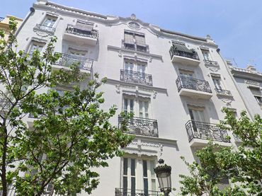 Local comercial en venda a L'Eixample