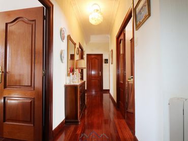 Piso con ascensor en venta en FUEROS