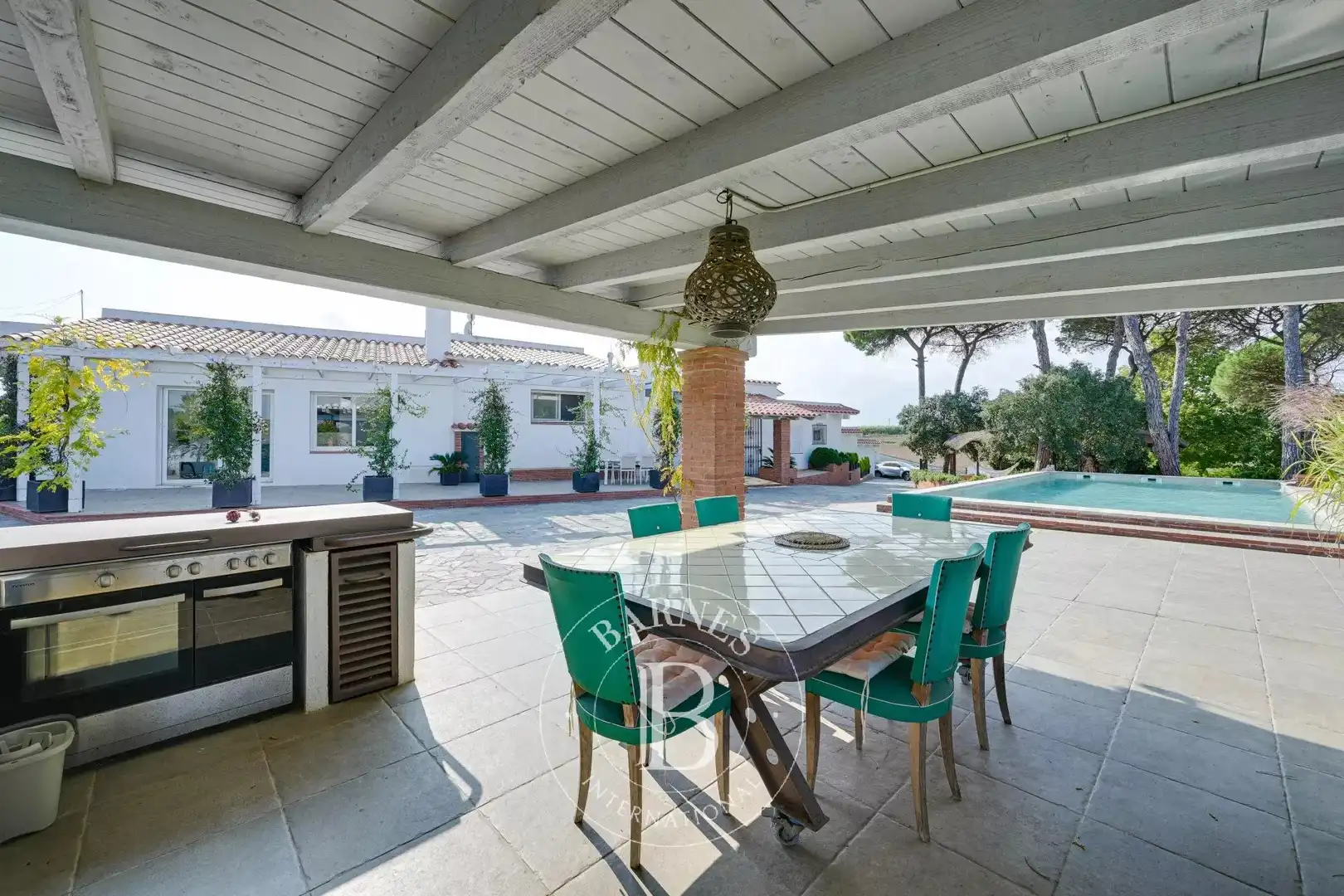Country homes for sale in Montbarbat