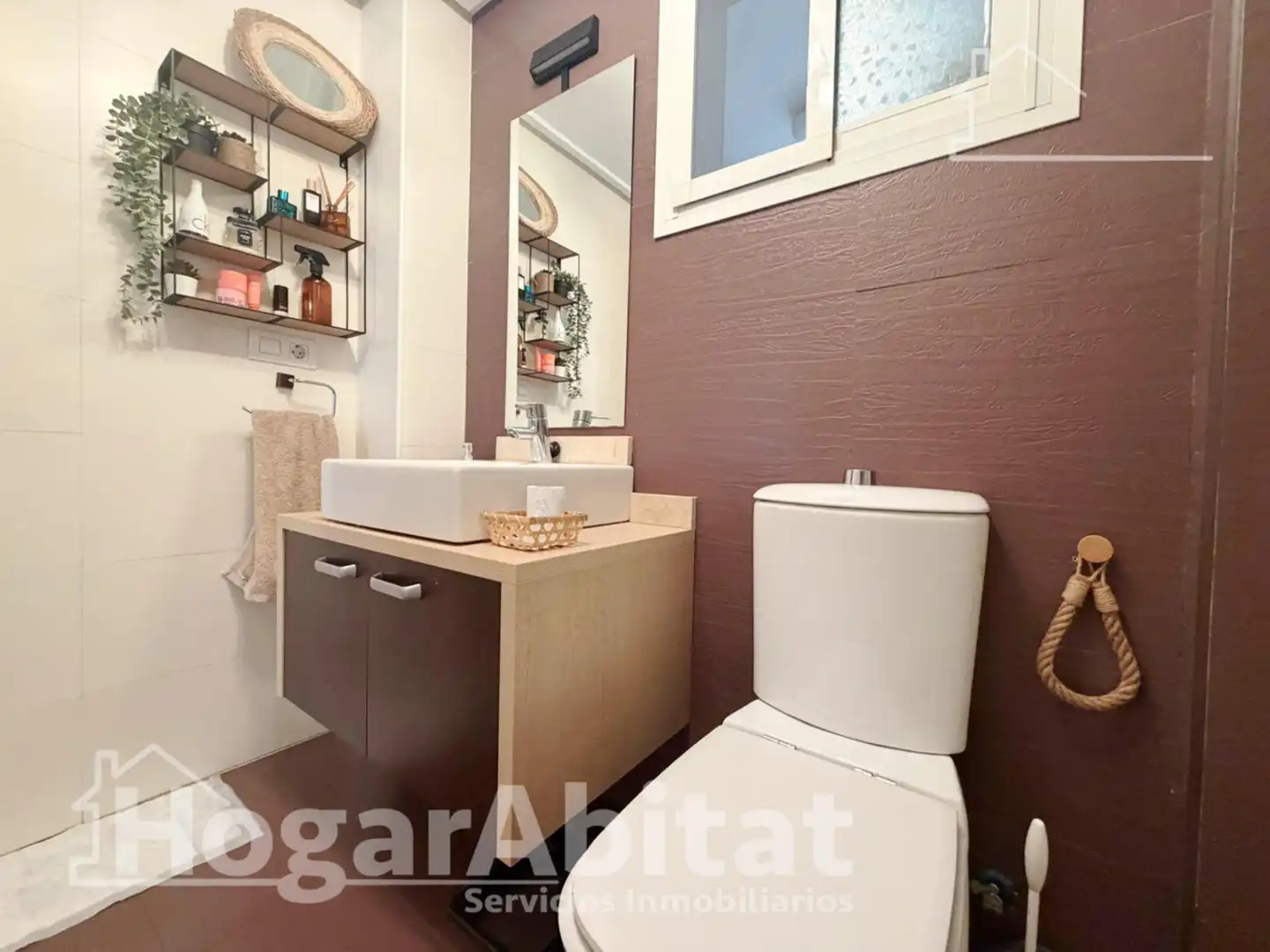 Baño de Piso en venta en Sagunto / Sagunt con Aire acondicionado, Calefacción y Balcón