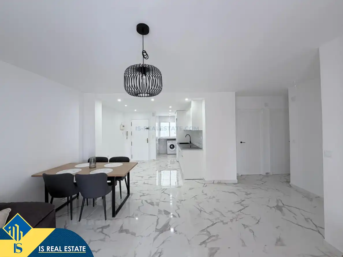 Apartment with terrace for sale in Playa del Cura