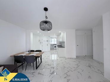 Appartement compact avec balcon à vendre à Playa del Cura