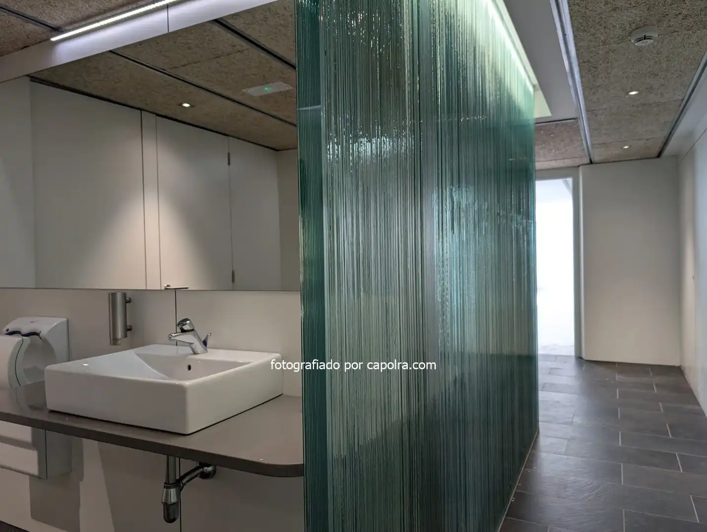 Bathroom of Office for rent in Sarrià - Sant Gervasi
