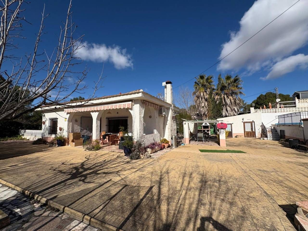 Vista exterior de Casa o xalet en venda en Tibi amb Aire condicionat, Jardí privat i Terrassa