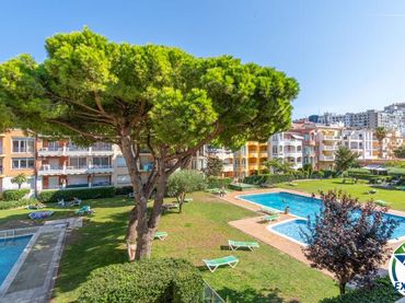 Apartament amb piscina en venda a Sector GRAN RESERVA 5 2 1 5