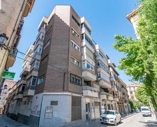 Vista exterior de Àtic en venda en  Granada Capital amb Terrassa