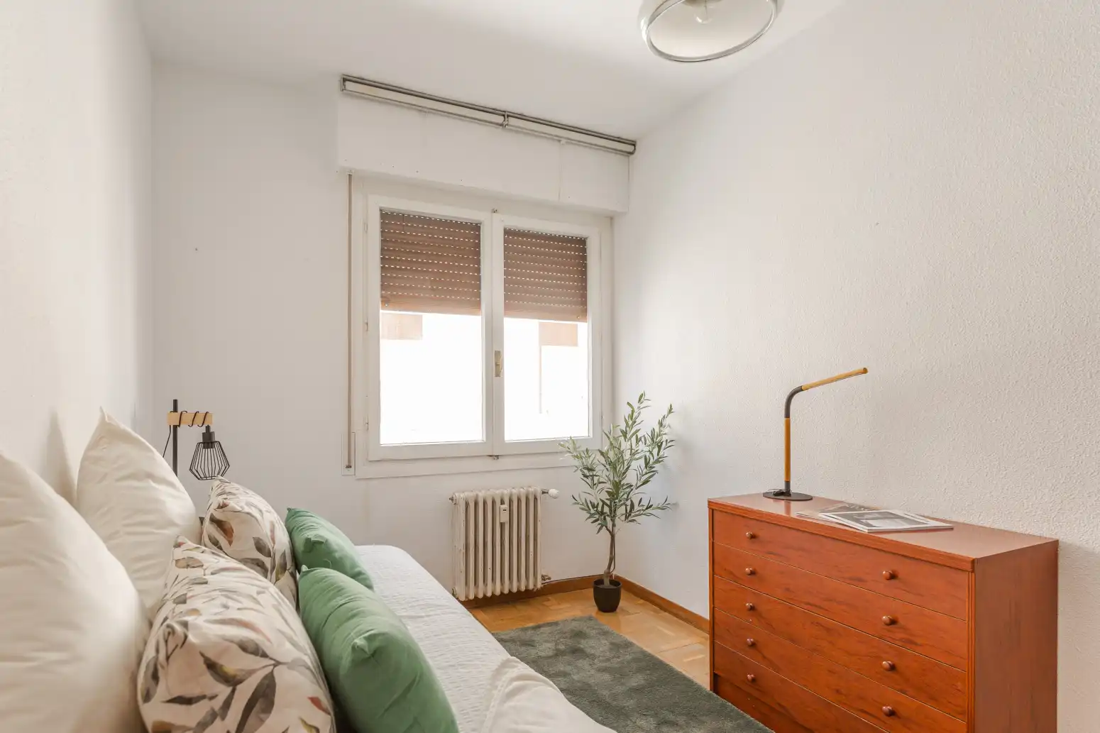 Bedroom of Attic for sale in  Pamplona / Iruña  with Parquet flooring, Terrace and Balcony