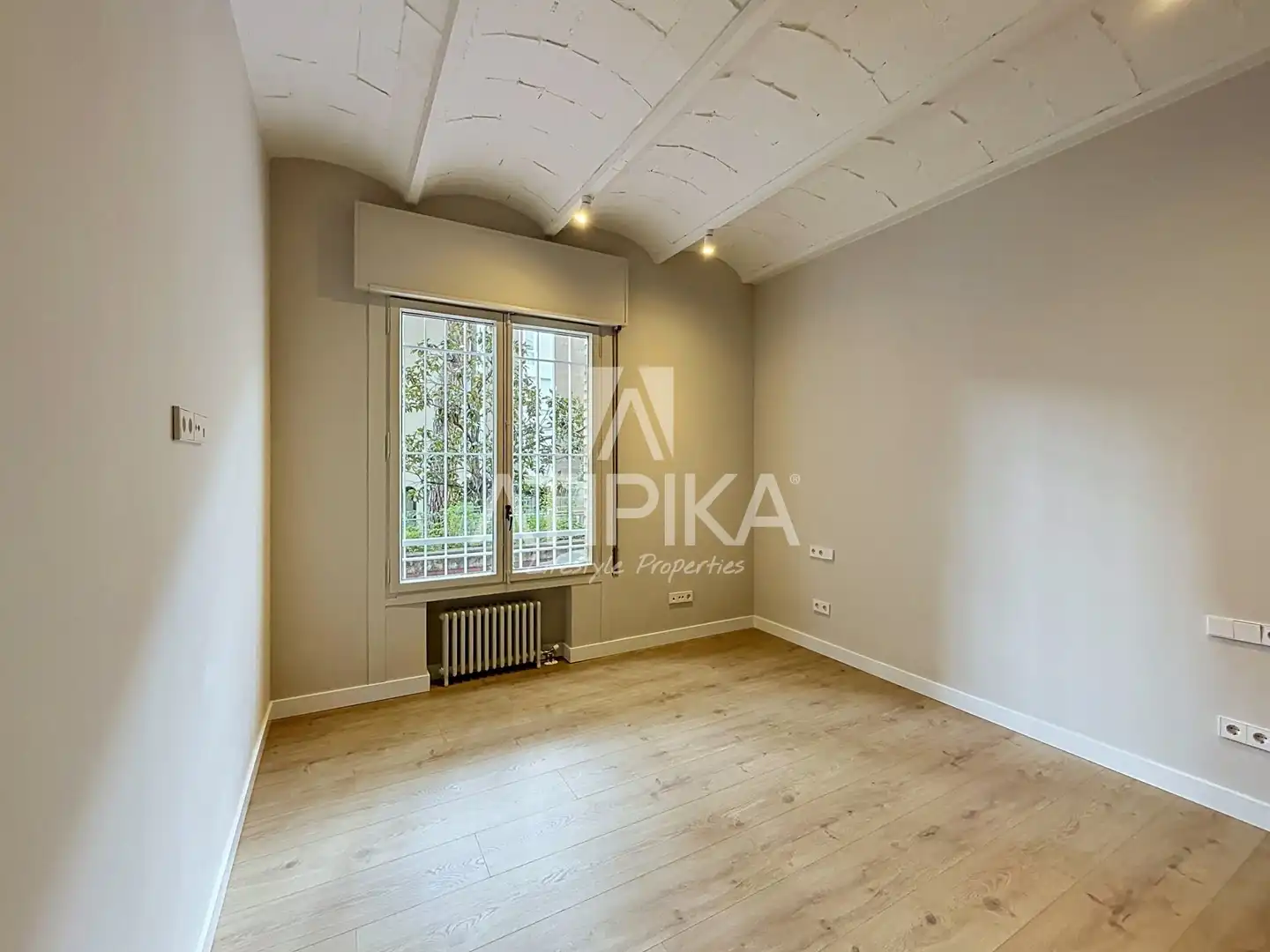 Bedroom of Flat for rent in Sarrià - Sant Gervasi