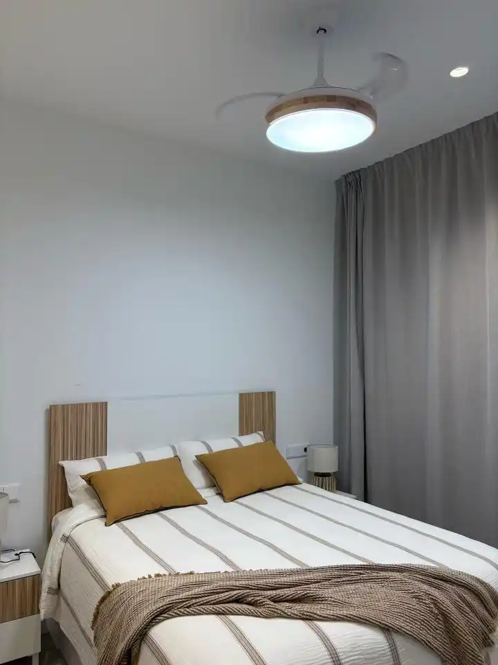 Bedroom of Flat for rent in Leganés  with Air Conditioner, Furnished and Internet