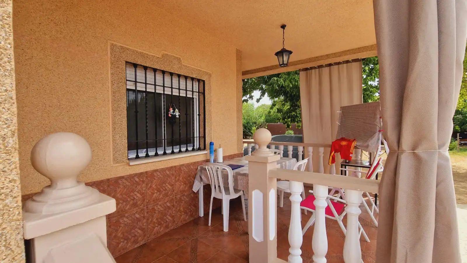 Terrassa de Casa o xalet en venda en Córdoba amb Aire condicionat, Calefacció i Jardí privat
