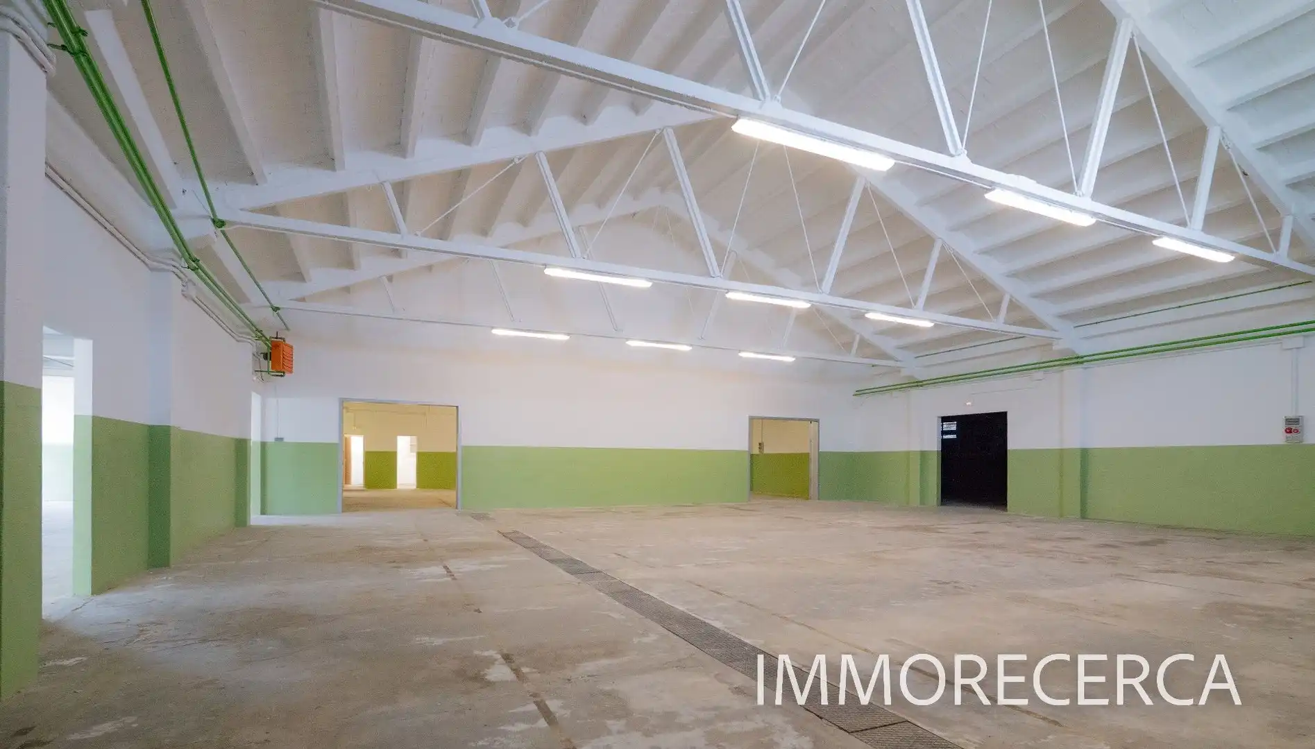 Fabrikhallen zur Miete in Torroella de Montgrí