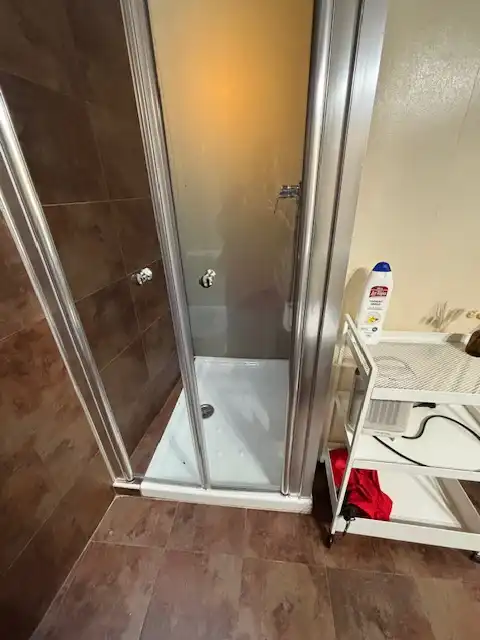 Bany de Apartament de lloguer en Ferrol amb Calefacció, Parquet i Moblat