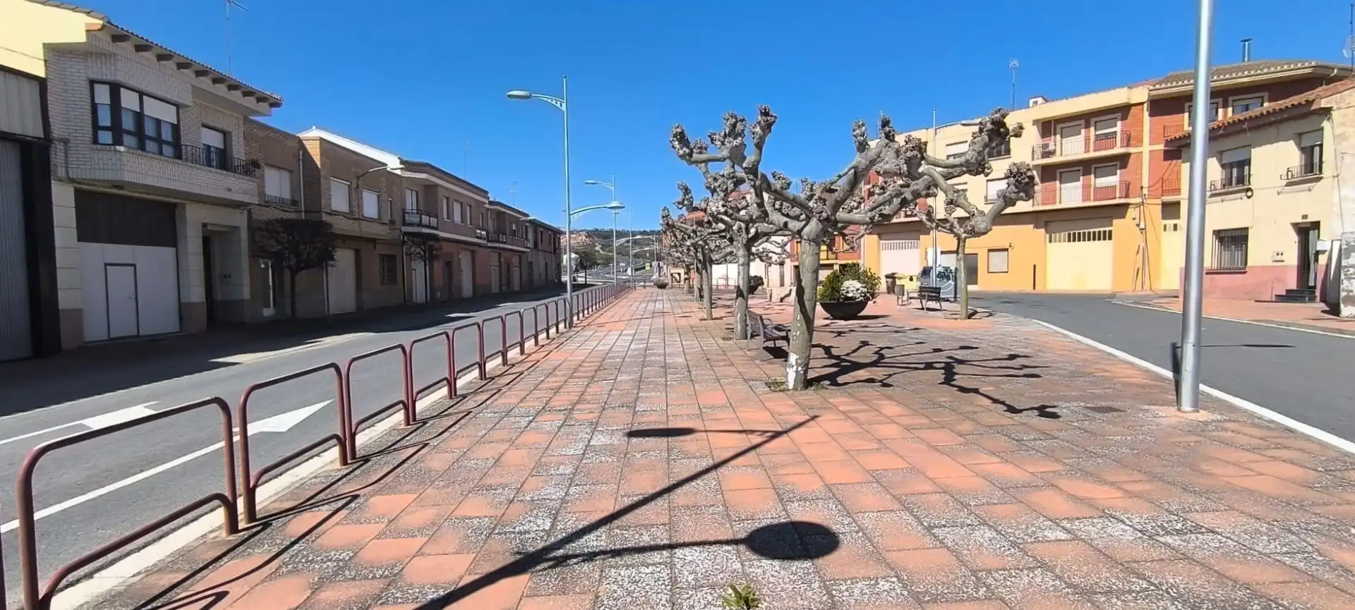 Vista exterior de Finca rústica en venda en El Villar de Arnedo amb Jardí privat, Terrassa i Traster