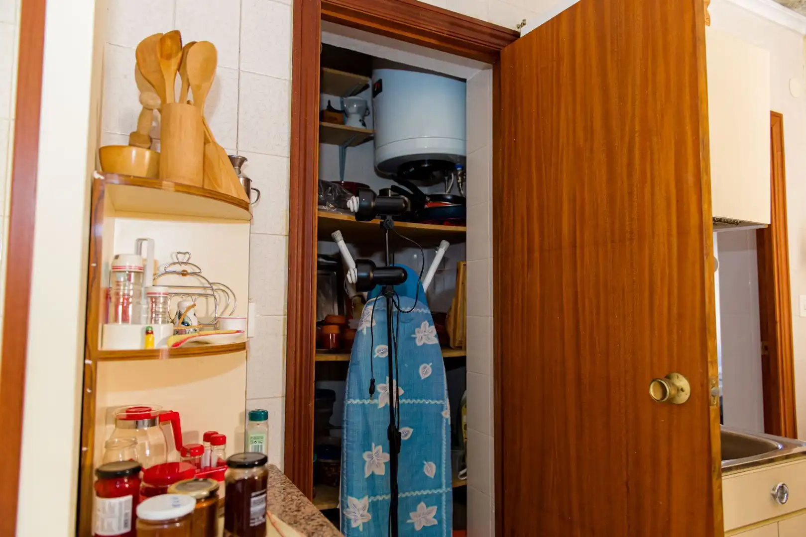 Kitchen of Houses for sale in Molinaseca  with Private garden and Furnished