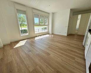 Bedroom of Flat to rent in  Madrid Capital  with Air Conditioner and Heating