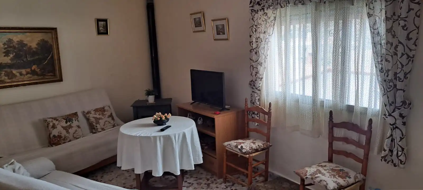 Sala de estar de Casa o chalet en venta en Enguídanos con Amueblado, Horno y Lavadora