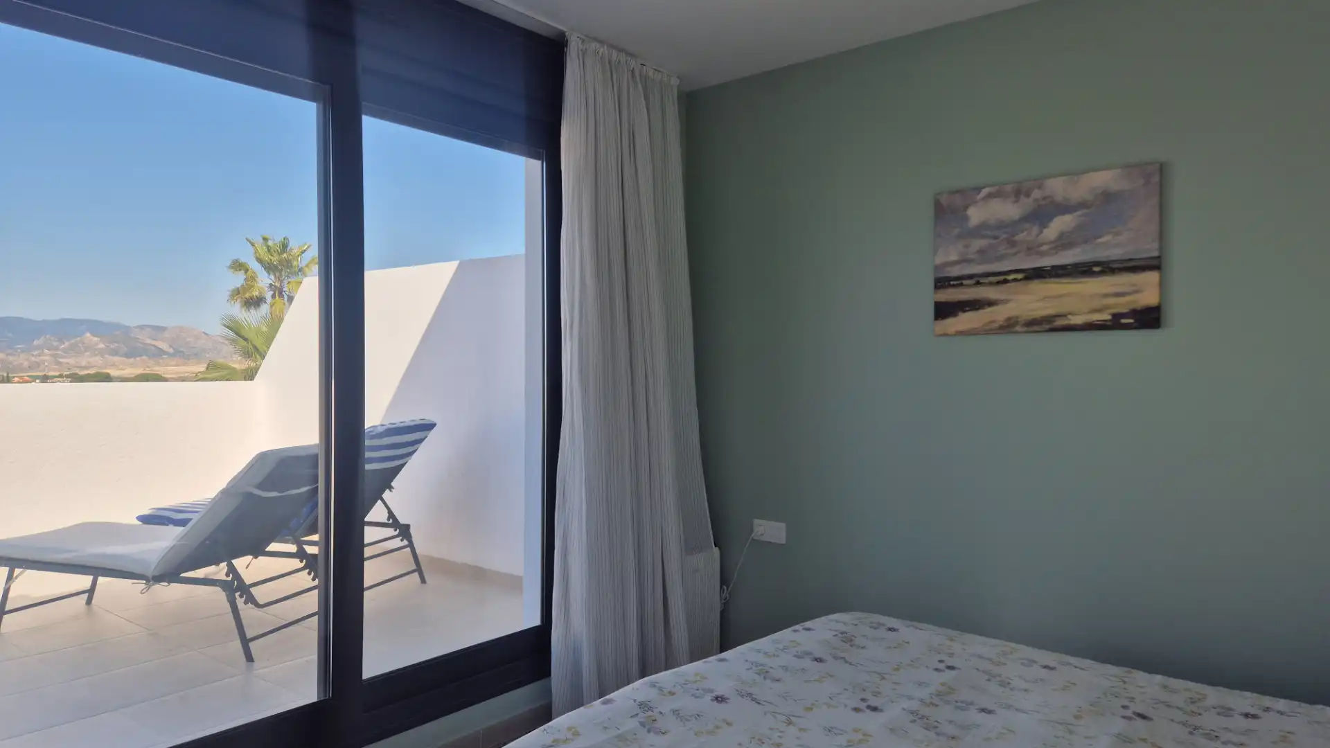 Habitación de Casa o chalet en venta en Busot con Aire acondicionado, Calefacción y Jardín privado