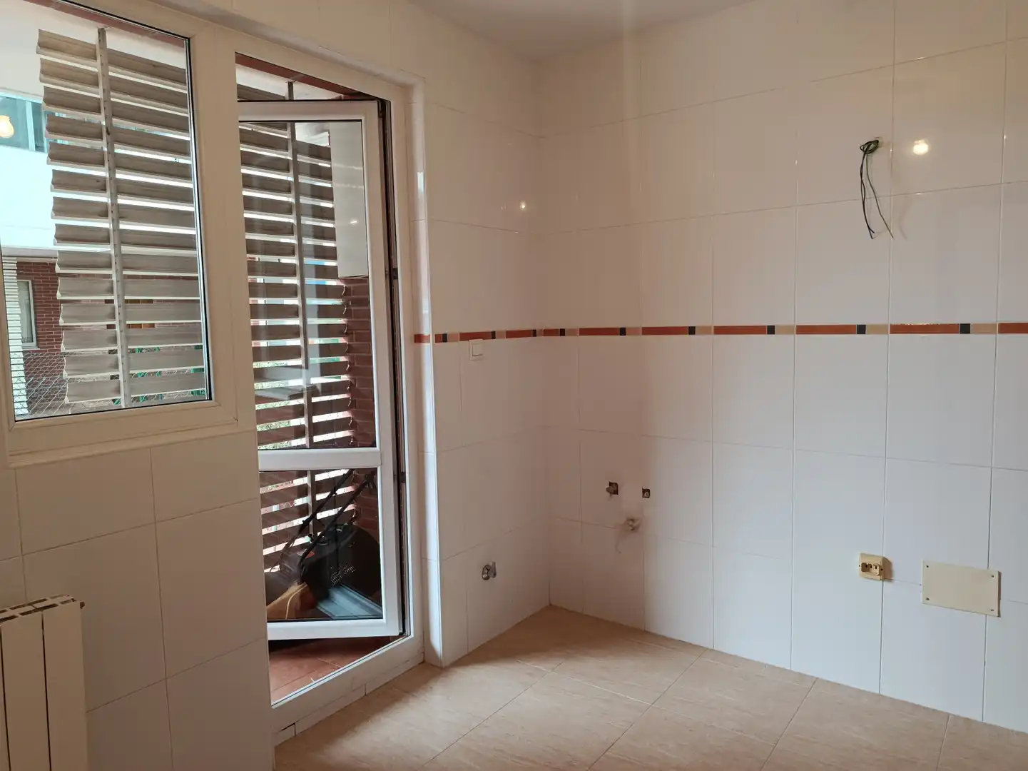 Baño de Piso en venta en Reocín con Calefacción, Jardín privado y Parquet