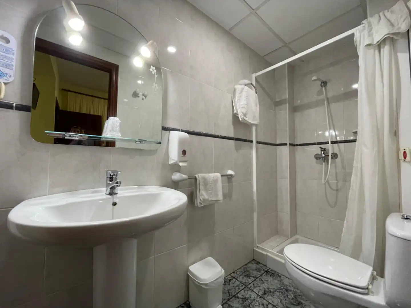 Inmuebles singulares con ascensor en venta en Santiago de la Ribera, imagen 18