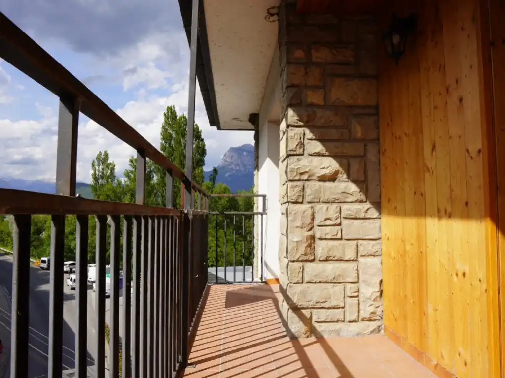 Flat for sale in Avenida Pirenaica, 12, Aínsa-Sobrarbe