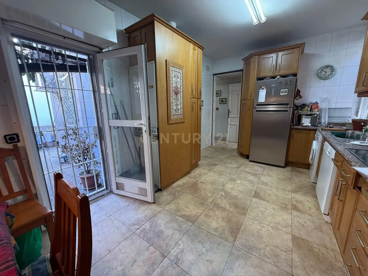 Houses for sale in Madrid  with Air Conditioner, Private garden and Storage room