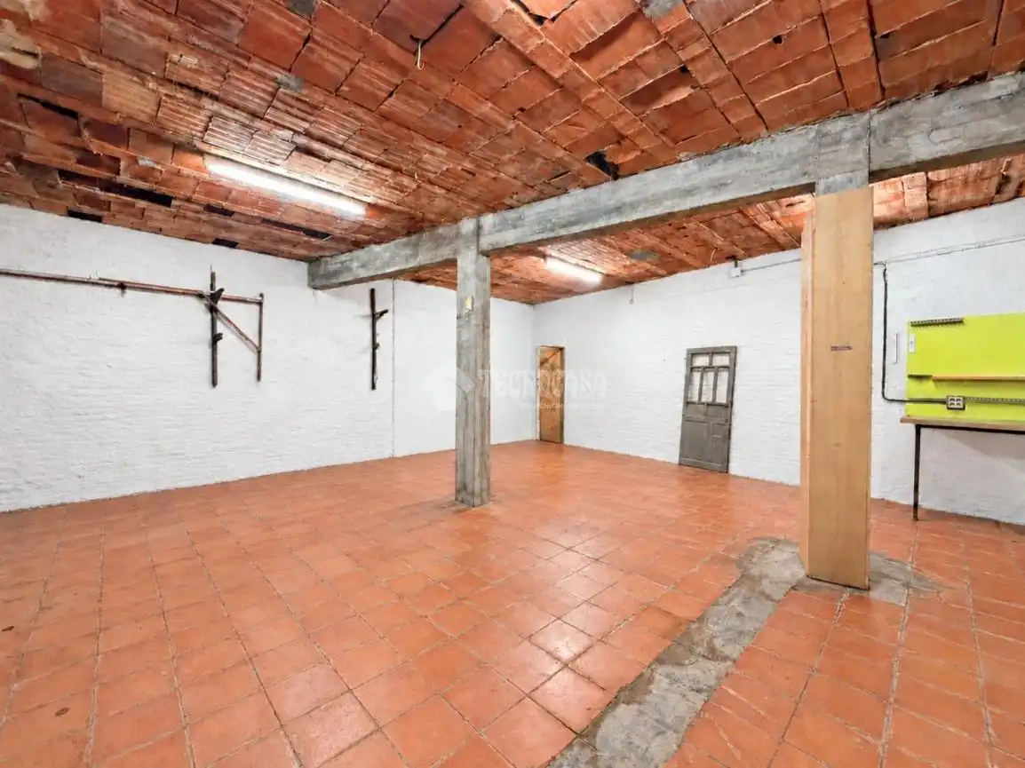 Local en venta en Puente de Vallecas