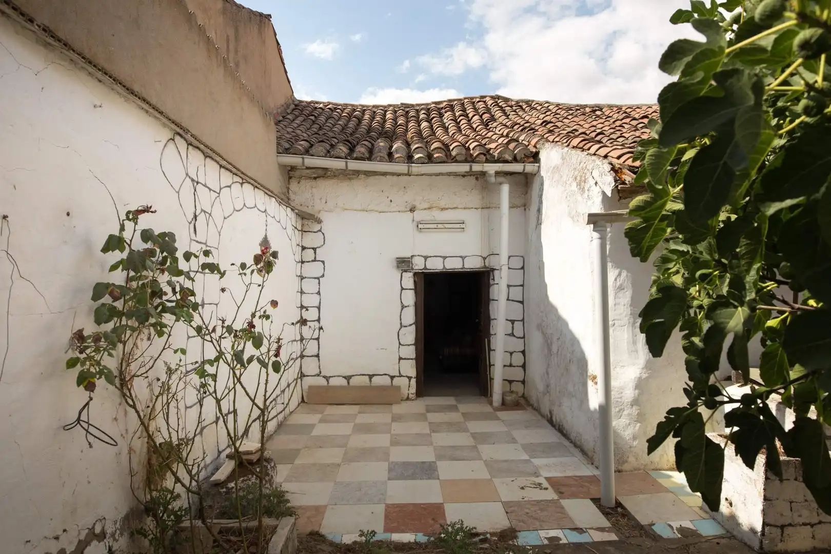 Houses for sale in Gordoncillo  with Heating, Private garden and Storage room