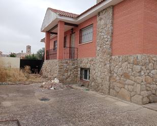 Exterior view of Single-family semi-detached for sale in Erustes  with Terrace